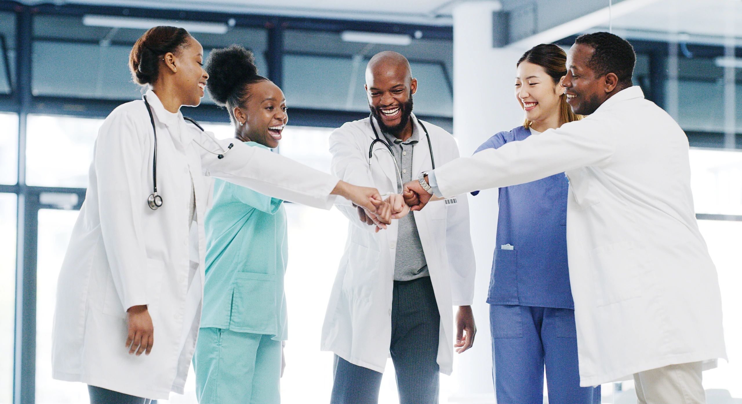 global health Africa healthcare teamwork modern